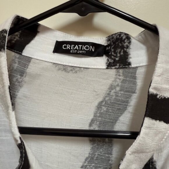 Creation white and black cotton/poly button down tunic top. - Picture 4 of 7